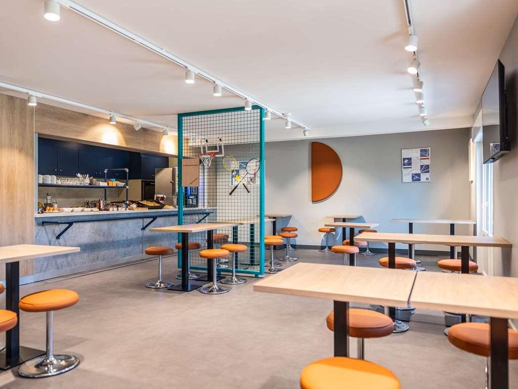 Ibis Budget Villefranche Limas Restaurante foto